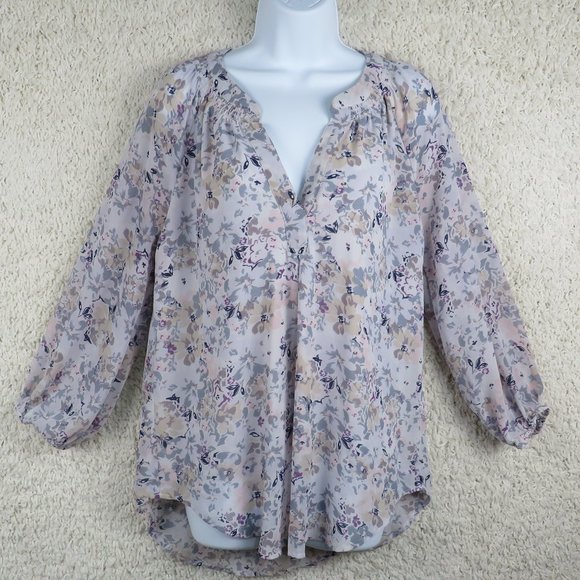 Rose + Olive* Women's Long Sleeve V-Neck Curved High/Low Hem Blouse Size~ Medium - Picture 1 of 11